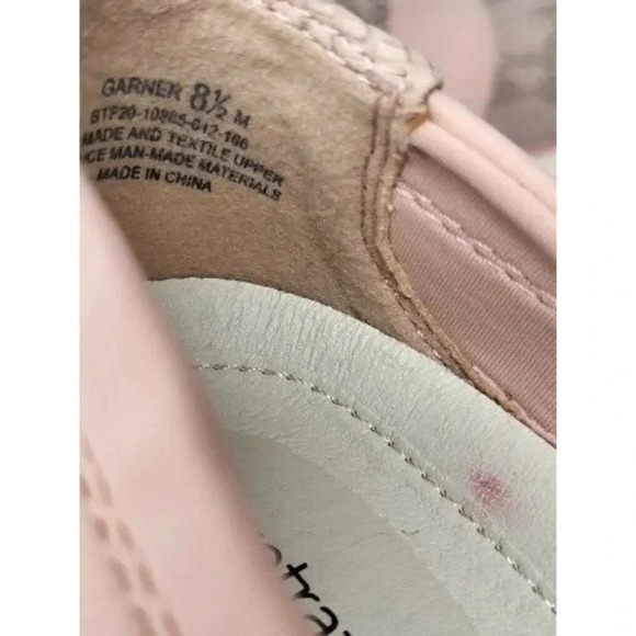 Baretraps Garner blush Slip On Sports Shoe Women's size 8.5 - Picture 7 of 7